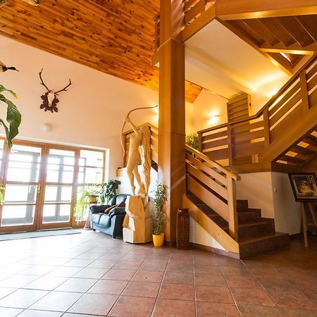 Orlik Rejviz Hotel ภายนอก รูปภาพ