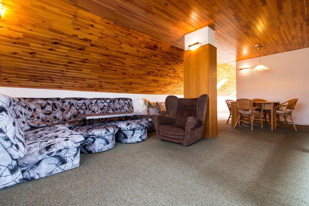 Orlik Rejviz Hotel ภายนอก รูปภาพ