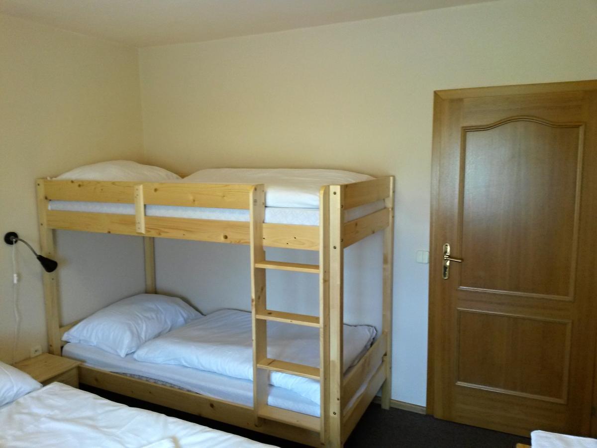 Orlik Rejviz Hotel ภายนอก รูปภาพ